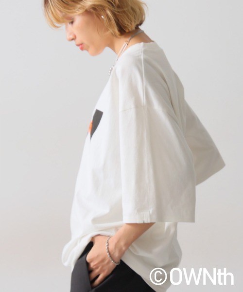 OWNth(オンス)の「ロゴ刺繍Tシャツ(Tシャツ/カットソー・レディース・ホワイト/ブラック・P/R)」の7枚目の写真