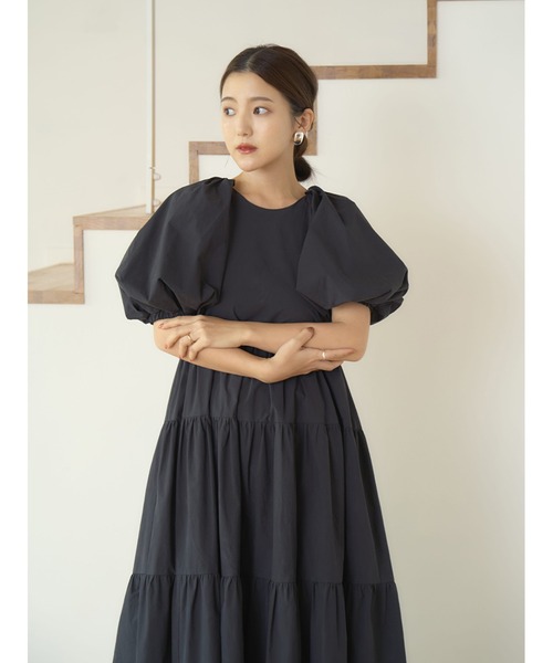 セール】＜yuiさんコラボ＞パフスリーブティアードワンピース
