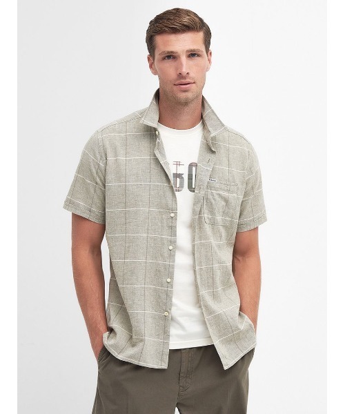 Barbour（バブアー）の「Swaledale ウィンドウペン 半袖シャツ（レギュラーフィット）（シャツ/ブラウス・メンズ・ライトブルー/オリーブ・MEDIUM/LARGE）」の2枚目の写真