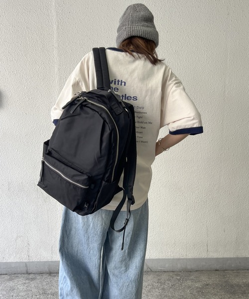 ikka(イッカ)の「【撥水】ナイロン8ポケットリュック(バックパック/リュック・レディース・ブラック/グレー/ベージュ・FREE)」の6枚目の写真