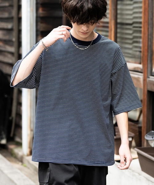 Rocky Monroe(ロッキーモンロー)の「オーバーサイズマイクロボーダー半袖Tシャツ(Tシャツ/カットソー・メンズ・ホワイト/ブラック/ネイビー・XL/L/M)」の1枚目の写真