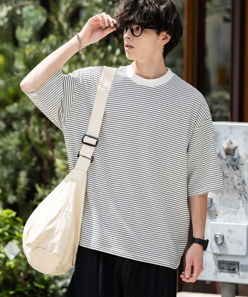 Rocky Monroe(ロッキーモンロー)の「オーバーサイズマイクロボーダー半袖Tシャツ(Tシャツ/カットソー・メンズ・ホワイト/ブラック/ネイビー・XL/L/M)」の2枚目の写真