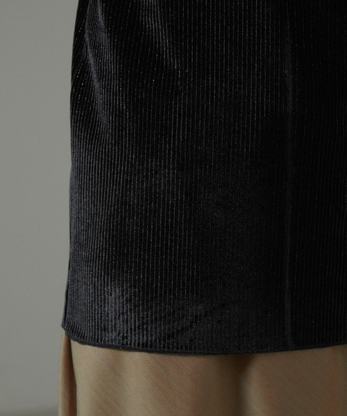 SALON adam et rope'（サロン アダム エ ロペ）の「【WEB限定】前後2WAYシアーラメベロアボトルネックプルオーバー（その他トップス・レディース・ブラウン/ブラック/ベージュ系その他・FREE）」の8枚目の写真