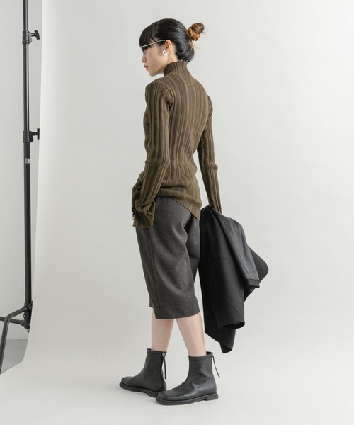 KBF（ケイビーエフ）の「スクエアトゥフラットブーツ（ブーツ・レディース・ダークブラウン/ブラック・38/36/37）」の10枚目の写真