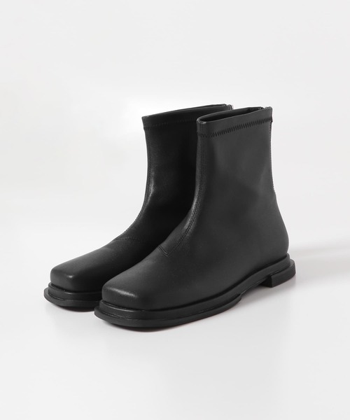 KBF（ケイビーエフ）の「スクエアトゥフラットブーツ（ブーツ・レディース・ダークブラウン/ブラック・38/36/37）」の19枚目の写真