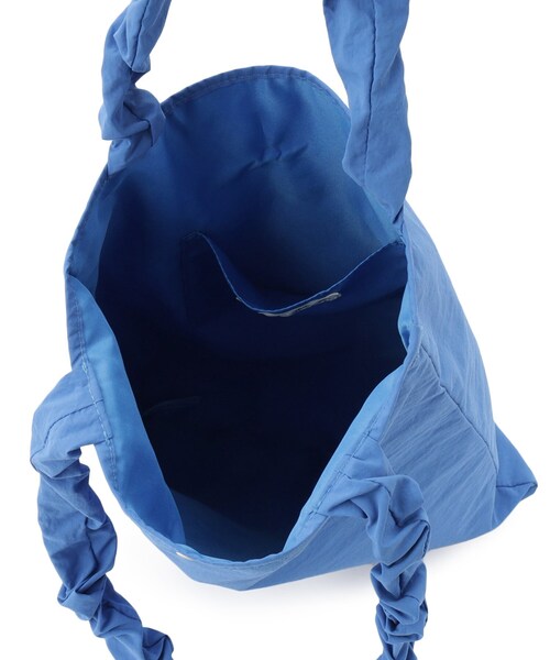 SHOO・LA・RUE（シューラルー）の「◆【A4】シャーリングハンドルサブバッグ（トートバッグ・レディース・ブラック/グレー/イエロー/ライトパープル/ブルー/レッド系1・00）」の17枚目の写真