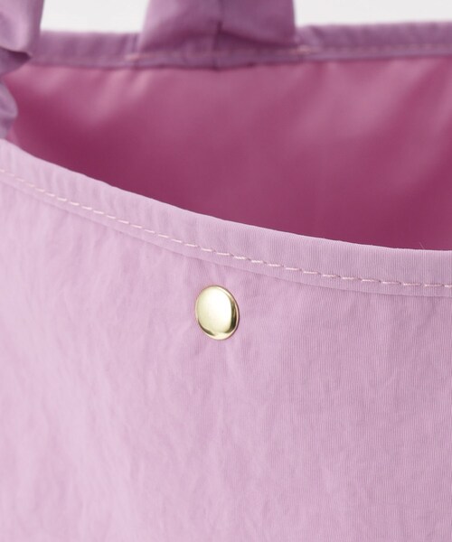 SHOO・LA・RUE（シューラルー）の「◆【A4】シャーリングハンドルサブバッグ（トートバッグ・レディース・ブラック/グレー/イエロー/ライトパープル/ブルー/レッド系1・00）」の19枚目の写真