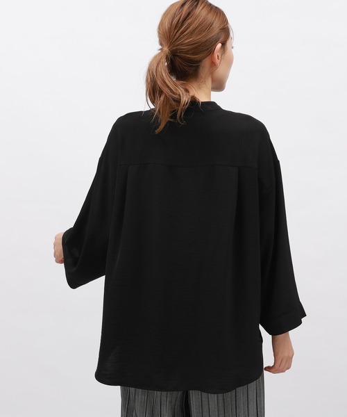 LAKOLE(ラコレ)の「チュールドッキングシャツ6分袖 / 140464(シャツ/ブラウス・レディース・ブラック/グレー/ホワイト・SMALL/MEDIUM)」の21枚目の写真