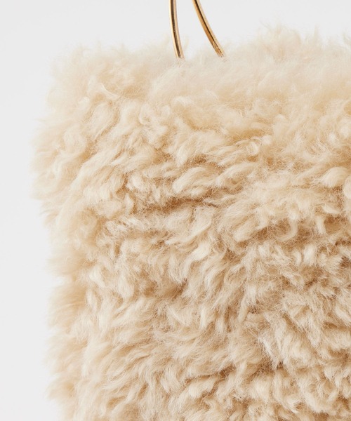 HELEN MOORE（ヘレンムーア）の「ファーバッグ（ハンドバッグ・レディース・チャコール/オフホワイト・フリー）」の4枚目の写真