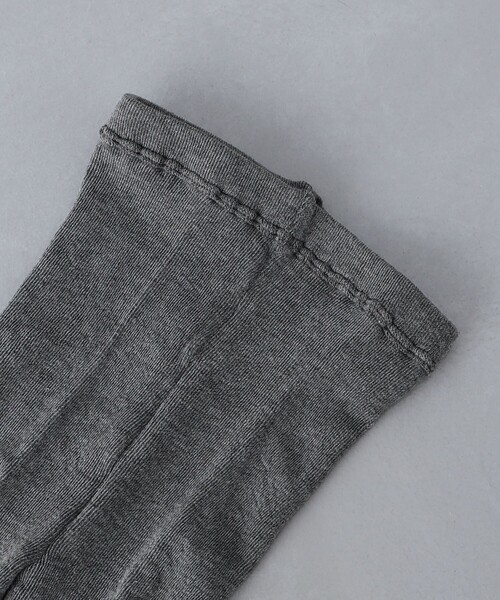 UNITED ARROWS（ユナイテッドアローズ）の「リブ タイツ（タイツ/ストッキング・レディース・ダークグレー/ブラック・FREE）」の5枚目の写真