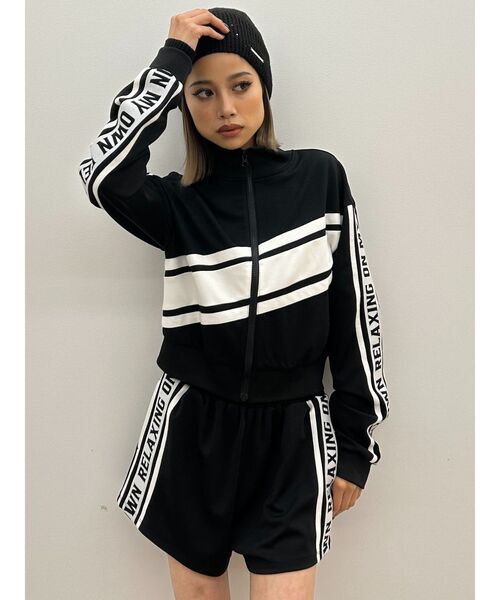 GYDA（ジェイダ）の「【SETUP着用可】RELAXING ON MY OWNロゴラインジャケット（ブルゾン・レディース・オフホワイト/ブラック・FREE）」の15枚目の写真