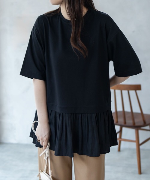 HusHusH（ハッシュアッシュ）の「HusHusH 裾フリル切り替え 5分袖プルオーバー（Tシャツ/カットソー・レディース・ブラック/オフホワイト/チャコールグレー・M/L）」の5枚目の写真