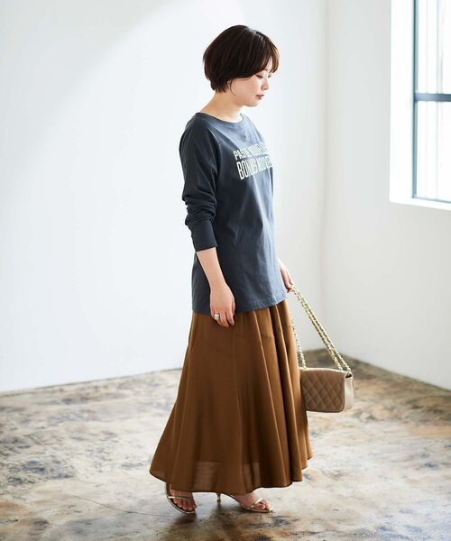 le.coeur blanc（ルクールブラン）の「BONNES VOUVELLES ロゴプリントTシャツ（Tシャツ/カットソー・レディース・ダークグレー/オフホワイト・38）」の7枚目の写真