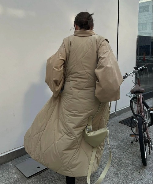 WILLFULLY ショートキルティング&ジレコート　レイヤードセット　コート WILLFULLY ショートキルティング&ジレコートレイヤードセットコート