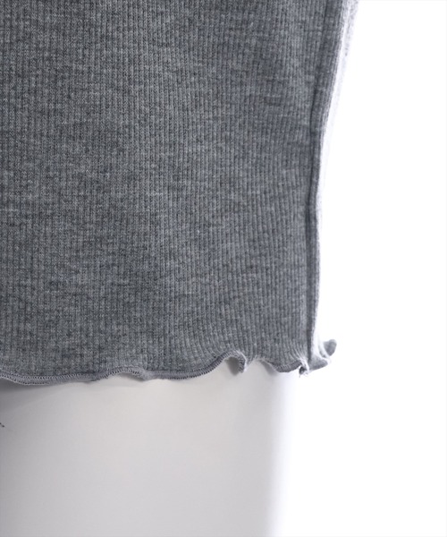 clear（クリア）の「パール付きメロウトップス [着回し抜群 大人フェミニン]≪2024AW新作≫（Tシャツ/カットソー・レディース・アイボリー/グレー/ブラック・F）」の6枚目の写真