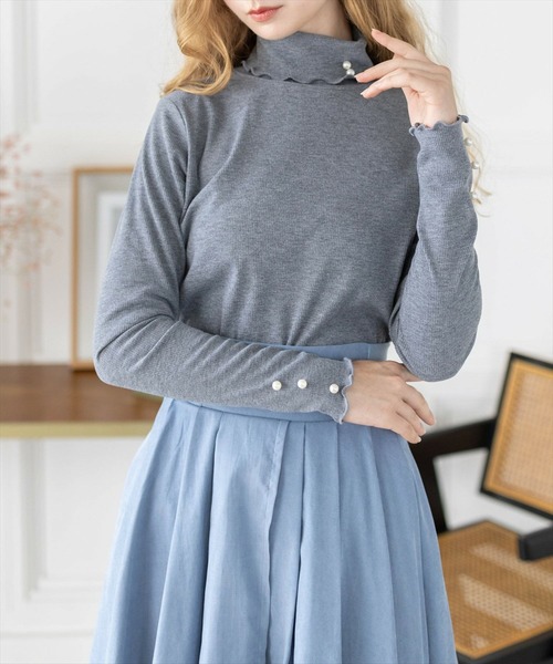 clear（クリア）の「パール付きメロウトップス [着回し抜群 大人フェミニン]≪2024AW新作≫（Tシャツ/カットソー・レディース・アイボリー/グレー/ブラック・F）」の17枚目の写真