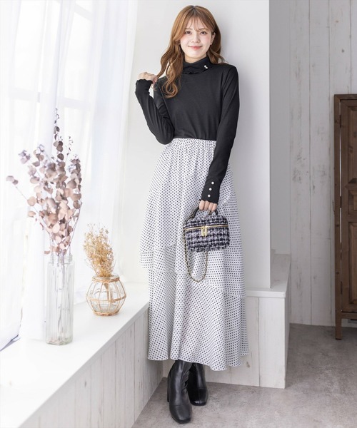 clear（クリア）の「パール付きメロウトップス [着回し抜群 大人フェミニン]≪2024AW新作≫（Tシャツ/カットソー・レディース・アイボリー/グレー/ブラック・F）」の18枚目の写真