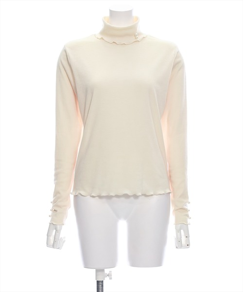 clear（クリア）の「パール付きメロウトップス [着回し抜群 大人フェミニン]≪2024AW新作≫（Tシャツ/カットソー・レディース・アイボリー/グレー/ブラック・F）」の4枚目の写真