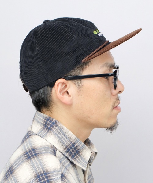 Ruben(ルーベン)の「コーデユロイ バイカラー フラットバイザー トラッカーキャップ(キャップ・メンズ・ブラック/グレー・FREE)」の15枚目の写真