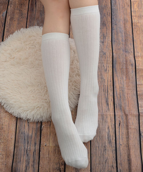 TONE SELECT GOODS（トーンセレクトグッズ）の「【float】定番 リブ ハイソックス（ソックス/靴下・レディース・ブラック/グレー/ホワイト・FREE）」の4枚目の写真