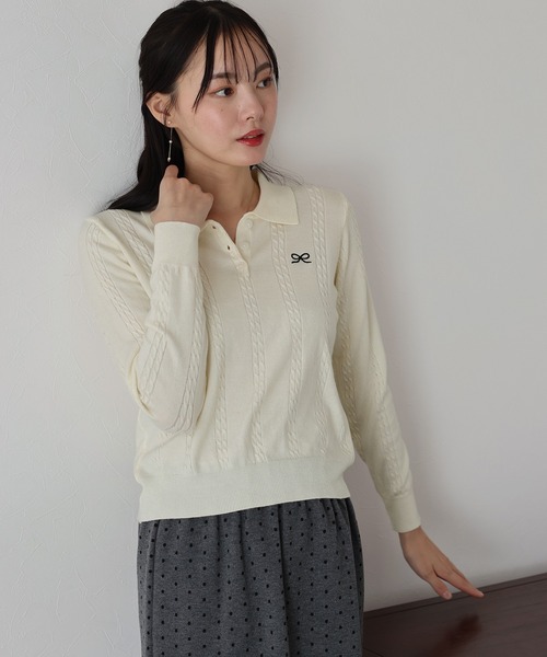 BLUEEAST(ブルーイースト)の「ワンポイントリボン刺繍ケーブルニット(ニット/セーター・レディース・グレー/ブラック/アイボリー/ブラック系/ブラウン・MEDIUM)」の6枚目の写真