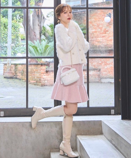 SWINGLE（スウィングル）の「フリルヘムツイードミニスカート（スカート・レディース・ピンク/ブルー/クリーム・SMALL/MEDIUM）」の4枚目の写真