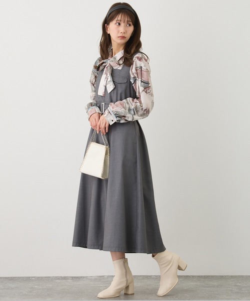 NICOLE CLUB(ニコル クラブ)の「ボウタイ付きアシンメトリー柄シャツ(シャツ/ブラウス・レディース・グリーン/グレー/ブルー・MEDIUM)」の12枚目の写真