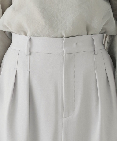 GLOBAL WORK（グローバルワーク）の「リラックススマートIラインスカート/253470（スカート・レディース・ライトブラウン/ライトグレー/ブラック・LARGE/MEDIUM/SMALL）」の11枚目の写真