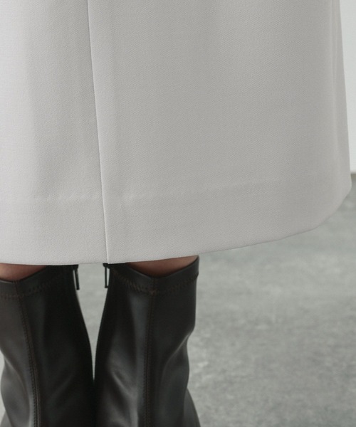 GLOBAL WORK（グローバルワーク）の「リラックススマートIラインスカート/253470（スカート・レディース・ライトブラウン/ライトグレー/ブラック・LARGE/MEDIUM/SMALL）」の15枚目の写真