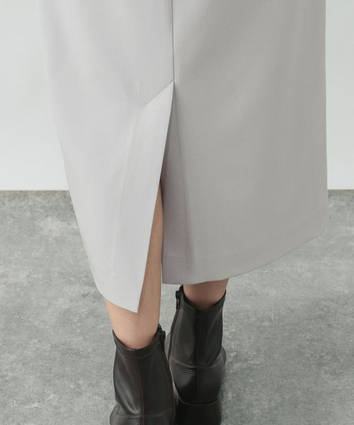 GLOBAL WORK（グローバルワーク）の「リラックススマートIラインスカート/253470（スカート・レディース・ライトブラウン/ライトグレー/ブラック・LARGE/MEDIUM/SMALL）」の16枚目の写真