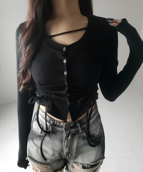 me+em select(ミームセレクト)の「【 2color / 裏起毛 】ナナメストラップダブルシャーリングリボントップス / naname strap double shirring ribbon tops(Tシャツ/カットソー・レディース・ブラック/ホワイト・FREE)」の16枚目の写真