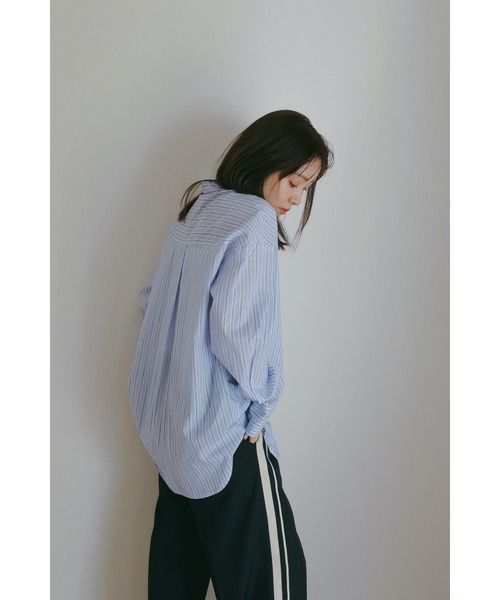 N WITH.(エヌウィズ)の「ストライプオーバーシャツ(シャツ/ブラウス・レディース・ライトブルー・FREE)」の4枚目の写真