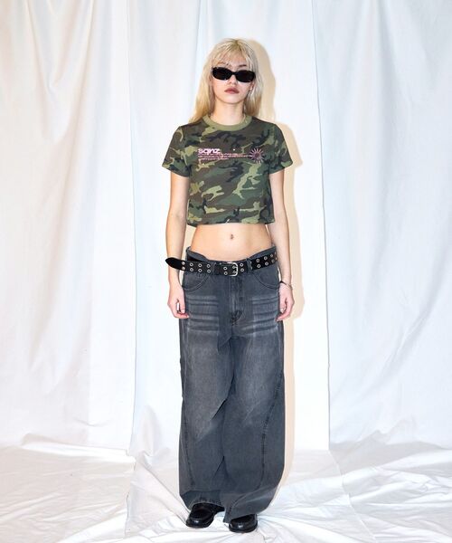 SEQUENZ（シークエンズ）の「【sqnz（エスキュンズ）】sqnz logo babe tee / Tシャツ 半袖 クルーネック スタッズ チビT ピチT短丈（Tシャツ/カットソー・レディース・ホワイト/その他1/ブラック・FREE）」の20枚目の写真