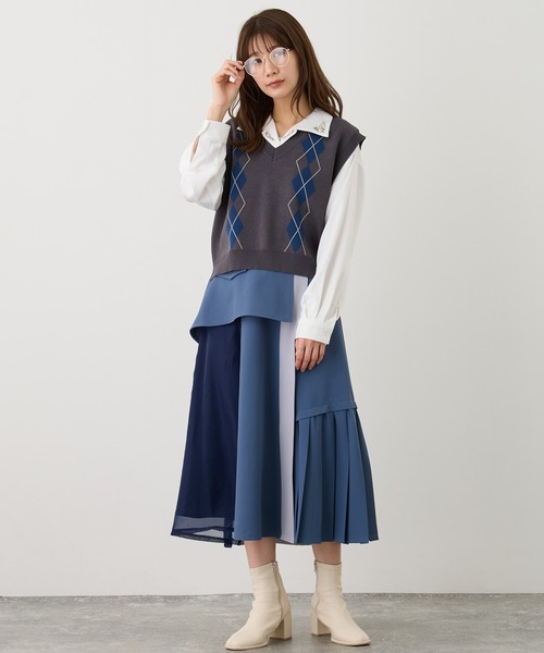 NICOLE CLUB（ニコル　クラブ）の「アーガイルパターンベスト（ベスト・レディース・ネイビー/チャコール/ブラウン・FREE）」の13枚目の写真