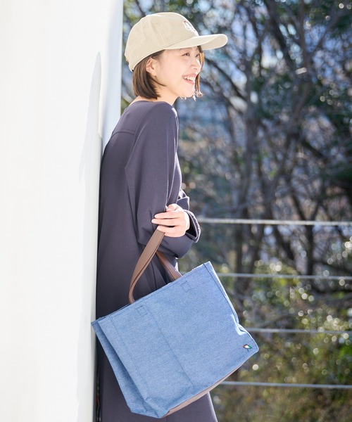 Arnold Palmer（アーノルドパーマー）の「パーテーション シェア ラージトート（トートバッグ・レディース・アイボリー/インディゴブルー/ブラック・F）」の7枚目の写真