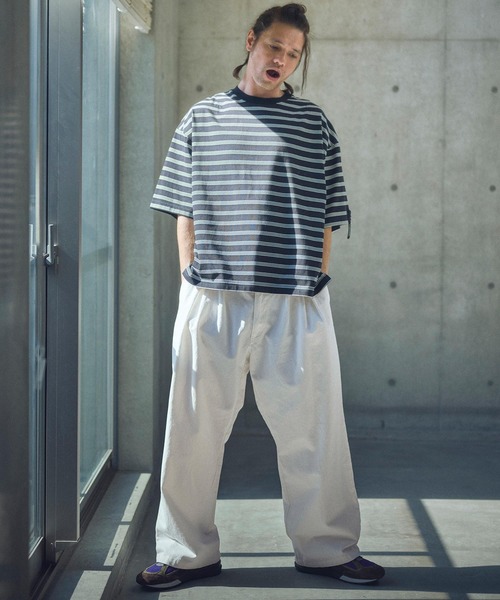 ADAM PATEK(アダムパテック)の「ADAMPATEK/generous tuck relax chino pants/タック入りワイドシルエットチノパンツ(チノパンツ・メンズ・ベージュ/ホワイト・1/2)」の18枚目の写真