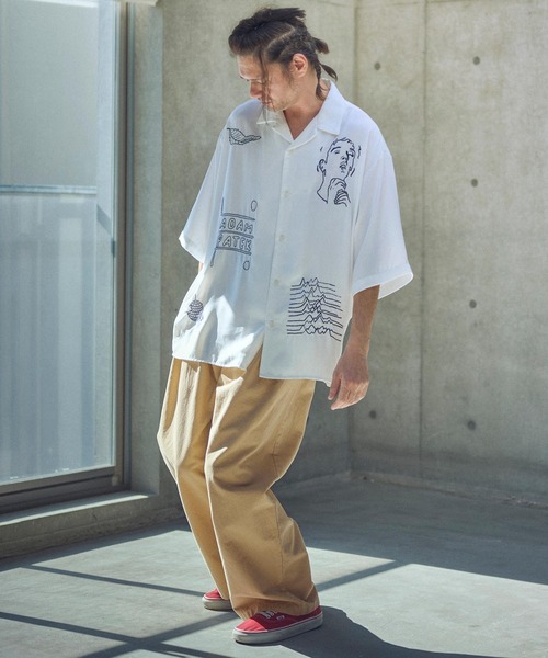 ADAM PATEK(アダムパテック)の「ADAMPATEK/generous tuck relax chino pants/タック入りワイドシルエットチノパンツ(チノパンツ・メンズ・ベージュ/ホワイト・1/2)」の12枚目の写真