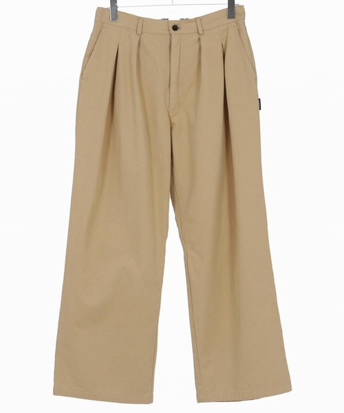 ADAM PATEK(アダムパテック)の「ADAMPATEK/generous tuck relax chino pants/タック入りワイドシルエットチノパンツ(チノパンツ・メンズ・ベージュ/ホワイト・1/2)」の4枚目の写真