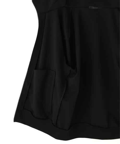TATRAS(タトラス)の「TATRAS(タトラス) BARBIO バルビオ ジャージー フーディージャケット【2026年秋冬入荷モデル】(パーカー・メンズ・ブラック/ホワイト・1/4/3/2)」の7枚目の写真