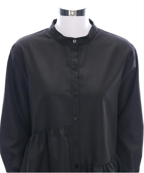 CLEAR BASIC（クリアベーシック）の「アシンメトリーペプラムブラウス[オフィスカジュアル 着回し抜群 大人 骨格ナチュラル] ≪CLEAR BASIC≫（シャツ/ブラウス・レディース・ブルー系その他/オフホワイト/ブラック・F）」の11枚目の写真