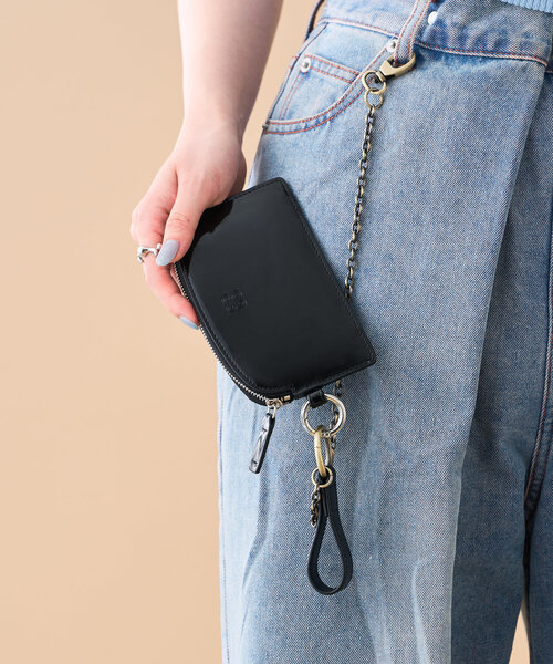 Kastane（カスタネ）の「【Kolors like you/4色展開】エナメルマルチケース（財布・レディース・グリーン/シルバー/ピンク系その他/ブラック・FREE）」の9枚目の写真