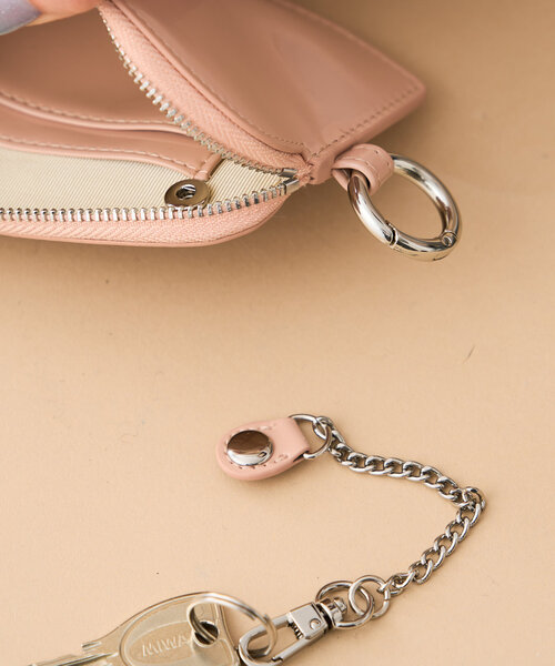 Kastane（カスタネ）の「【Kolors like you/4色展開】エナメルマルチケース（財布・レディース・グリーン/シルバー/ピンク系その他/ブラック・FREE）」の17枚目の写真