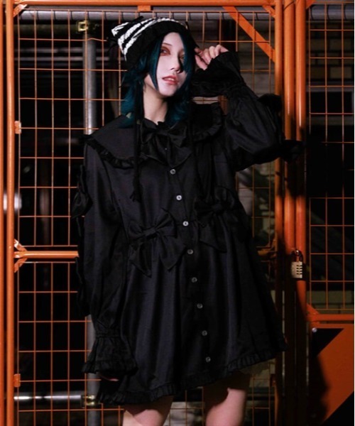 axes femme POETIQUE（アクシーズファムポエティック）の「メニーメニーリボンワンピース（ワンピース・レディース・ホワイト/サックスブルー/ブラック・MEDIUM）」の3枚目の写真