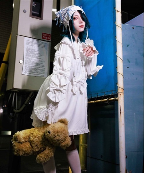 axes femme POETIQUE（アクシーズファムポエティック）の「メニーメニーリボンワンピース（ワンピース・レディース・ホワイト/サックスブルー/ブラック・MEDIUM）」の11枚目の写真