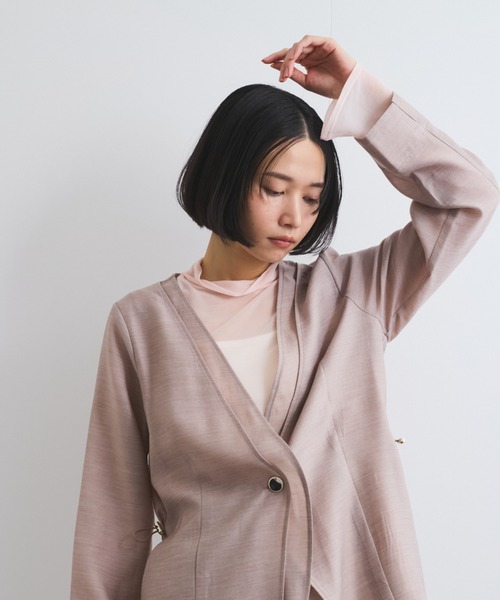 ketty(ケティ)の「シアーツイルレイヤードジャケット≪洗濯機で洗える≫(ノーカラージャケット・レディース・ベージュ/ブラック/オフホワイト・M)」の7枚目の写真
