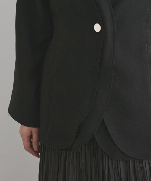 ketty(ケティ)の「シアーツイルレイヤードジャケット≪洗濯機で洗える≫(ノーカラージャケット・レディース・ベージュ/ブラック/オフホワイト・M)」の18枚目の写真
