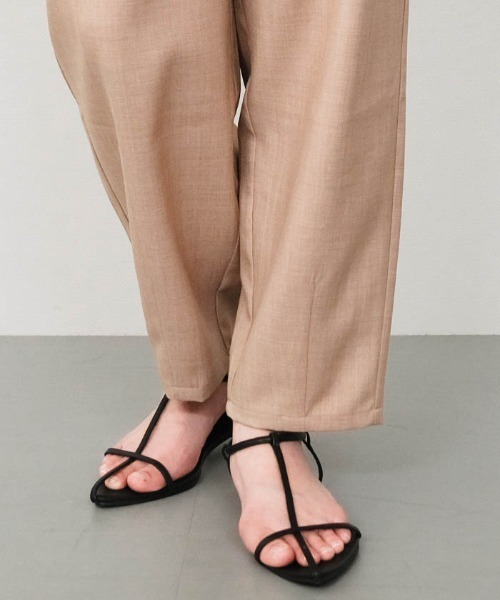 aquagarage（アクアガレージ）の「リネンライクタックカーブパンツ（その他パンツ・レディース・ネイビー/ベージュ/ブラウン/グレー・L/M）」の6枚目の写真