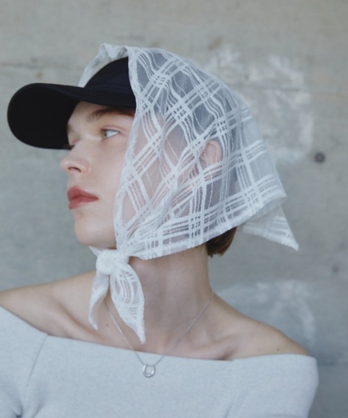 Aunt Marie's(アントマリーズ)の「トライアングルレーススカーフ(バンダナ/スカーフ・レディース・ホワイト/ブラック/ブルー・FREE)」の7枚目の写真