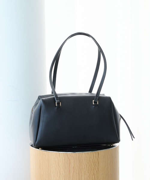 Andemiu（アンデミュウ）の「ソフトボストン324847（ボストンバッグ・レディース・ライトイエロー/グレイッシュベージュ/ブラック・FREE）」の2枚目の写真