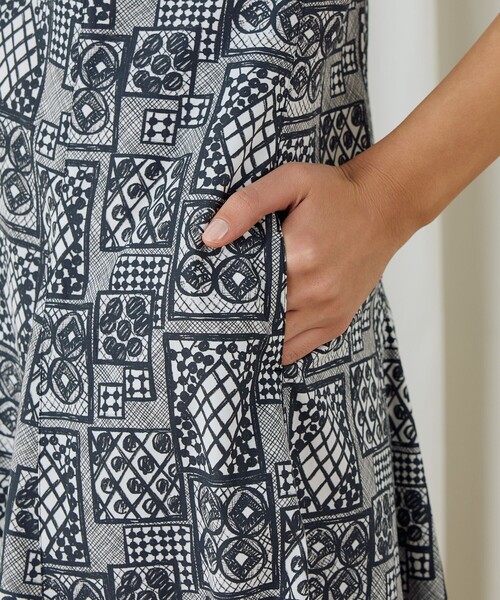 最終値下げ　レースパッチワークフレアワンピース 36 最終値下げ レースパッチワークフレアワンピース 36